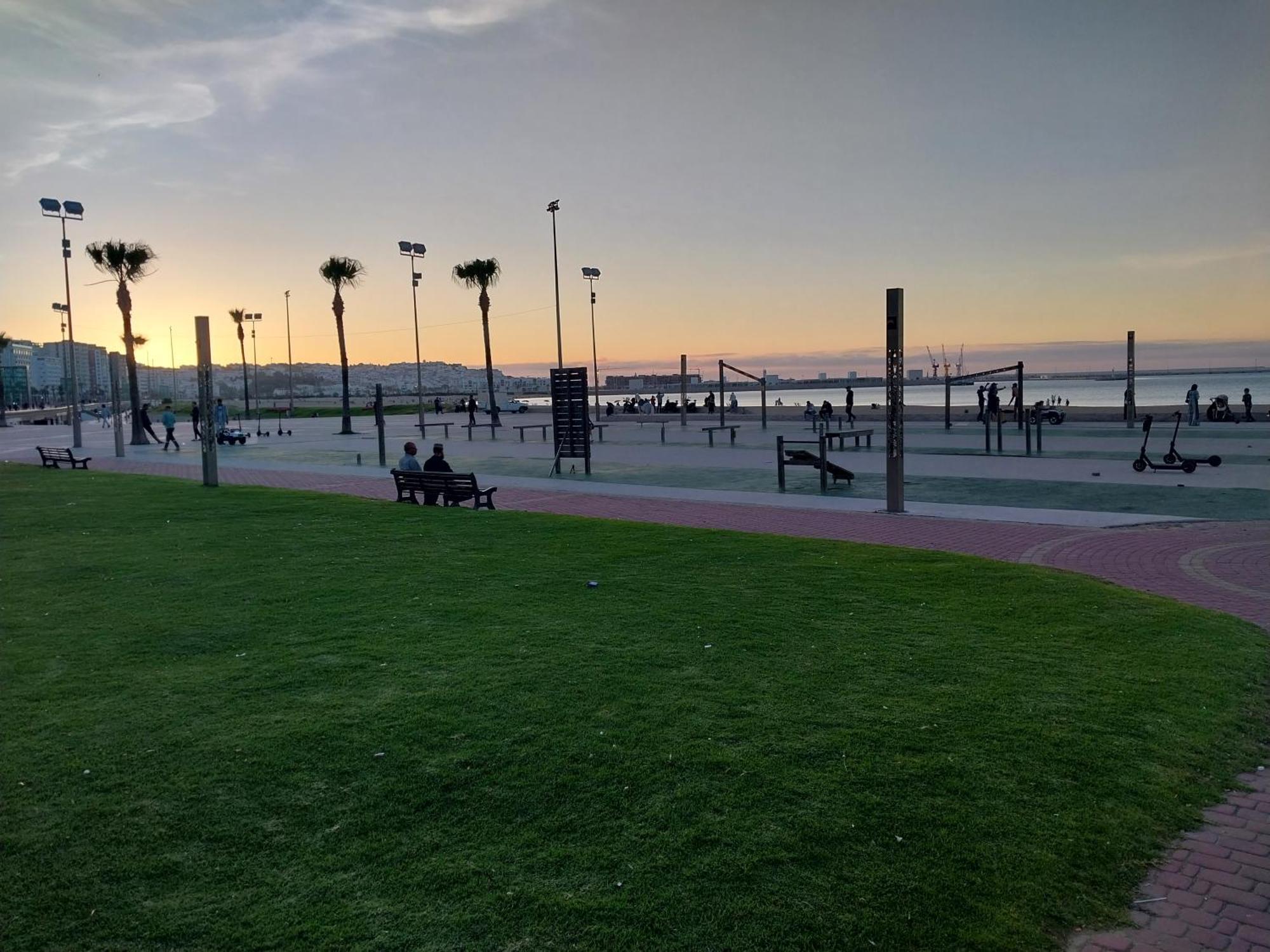 Eftalya Hostel Tanger Buitenkant foto